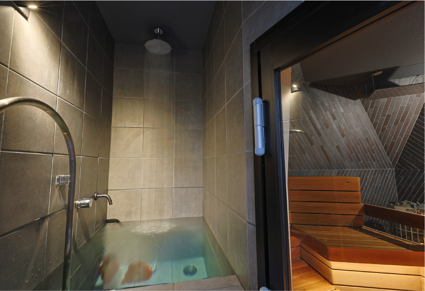 内風呂「水風」水風呂　