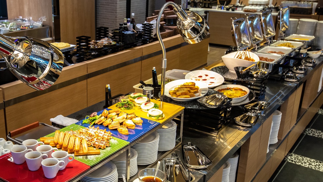 【朝食付き】2室コネクトルームプラン　テレビもバス・トイレもそれぞれの客室に完備