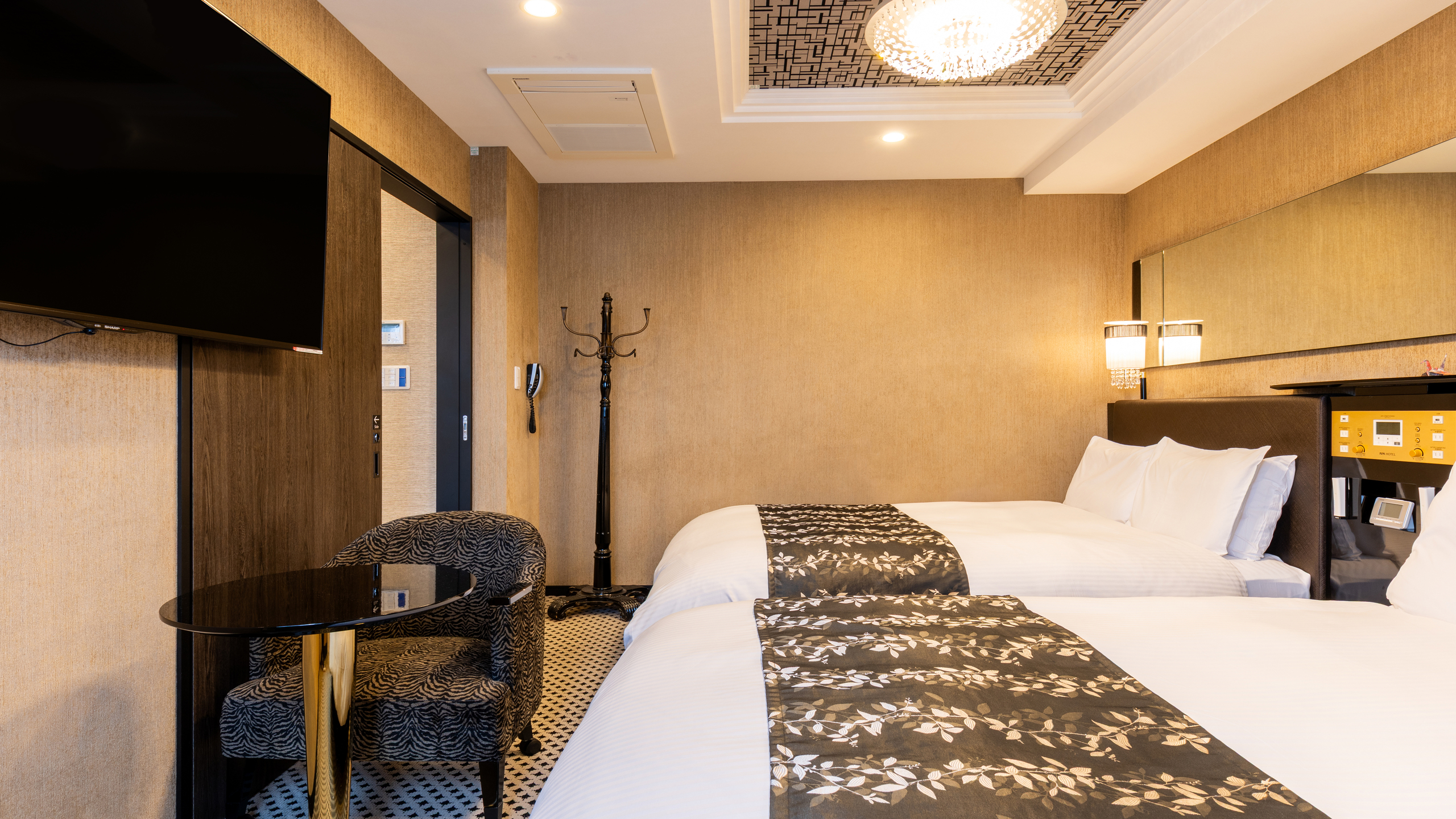 【新客室画像】スイート寝室