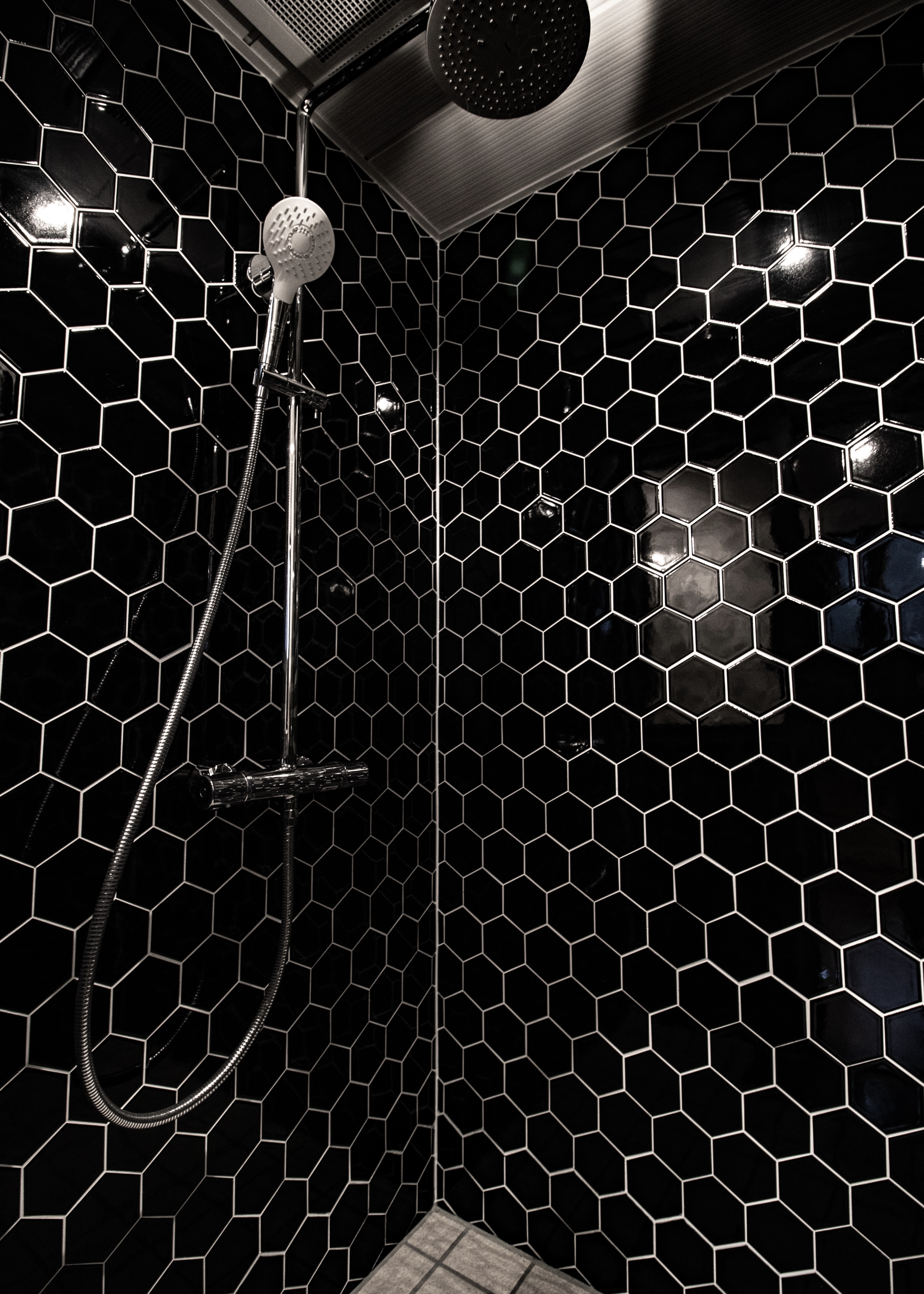 ストリートサイド１ベッドルームロフト付きスイート　シャワールーム