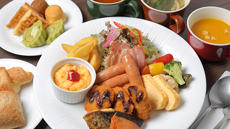 【12・1・2月平日限定】◆朝食無料サービス◆＜大浴場・サウナ完備＞★