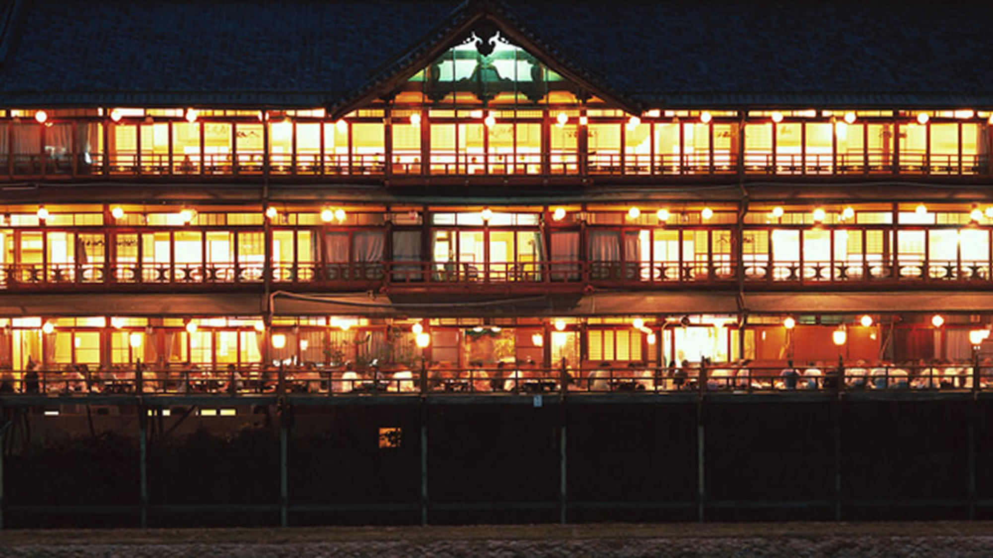 【料理旅館　鶴清】（夏季限定）