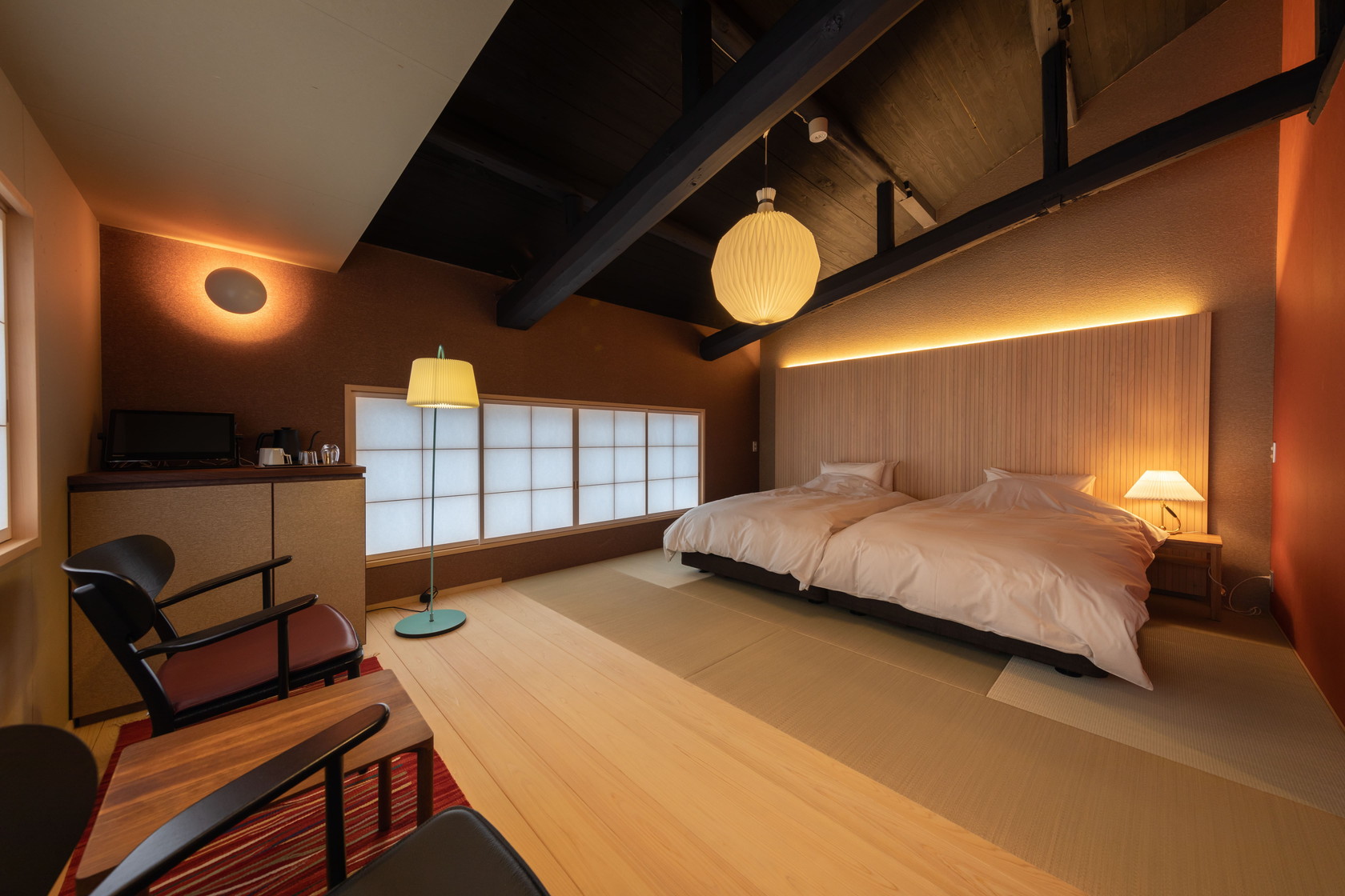 旧東海道を眺める 近江屋202 スーペリアツイン