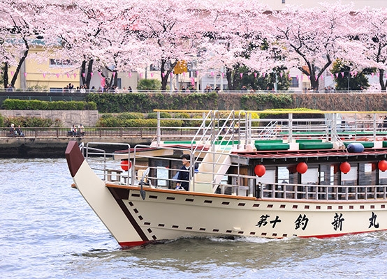 隅田川から夜景を愉しむ「浮かぶ料亭」屋形船ディナー付き♪１泊２食プラン