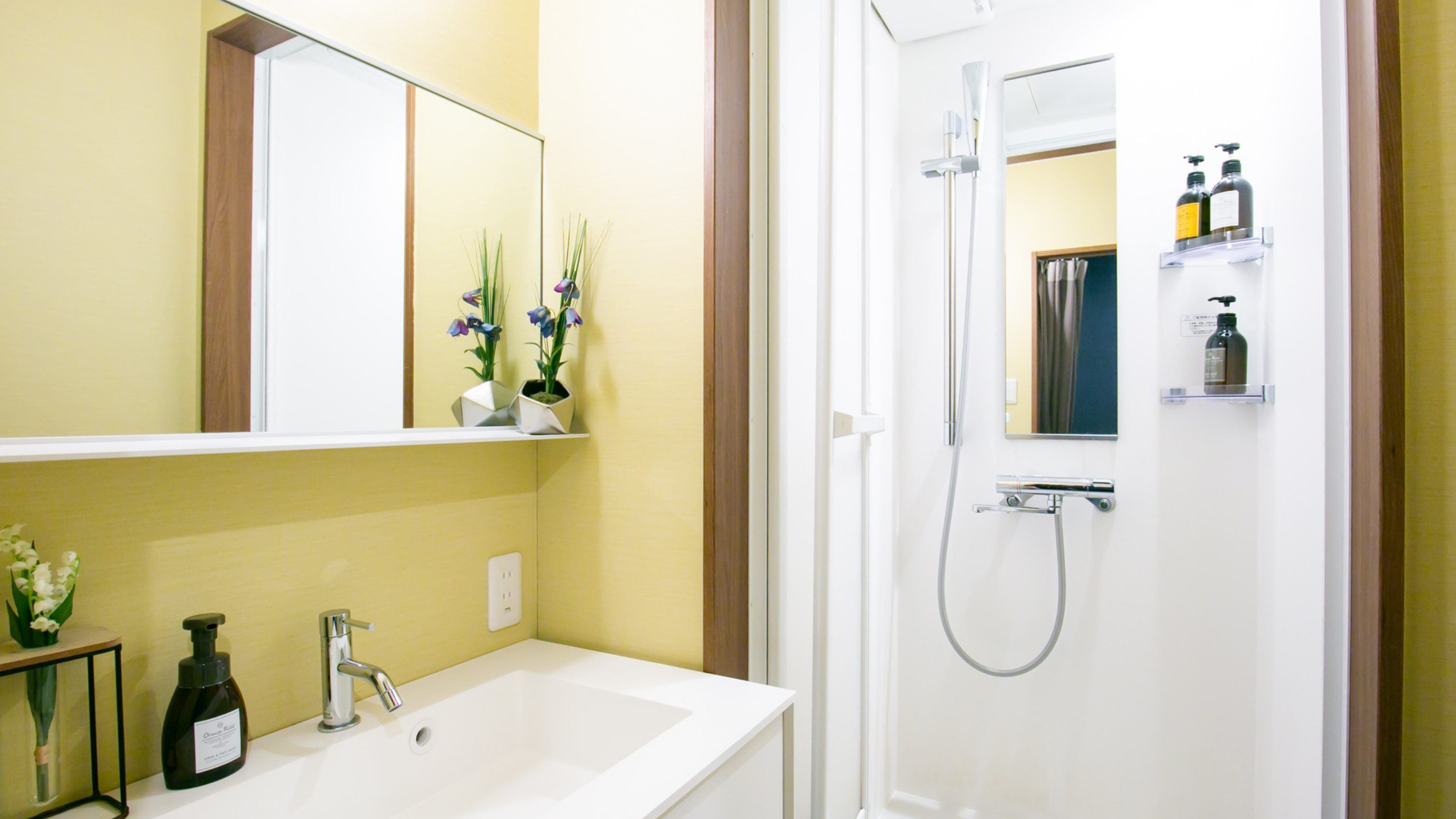 シャワールーム