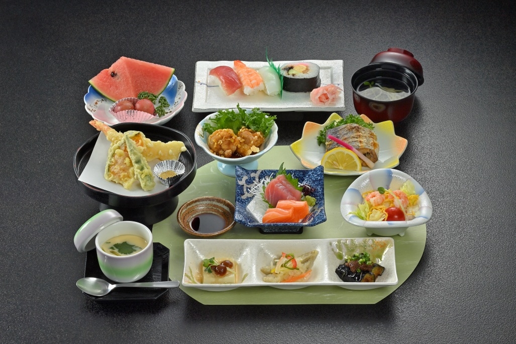 【一泊2食付】　彩コース