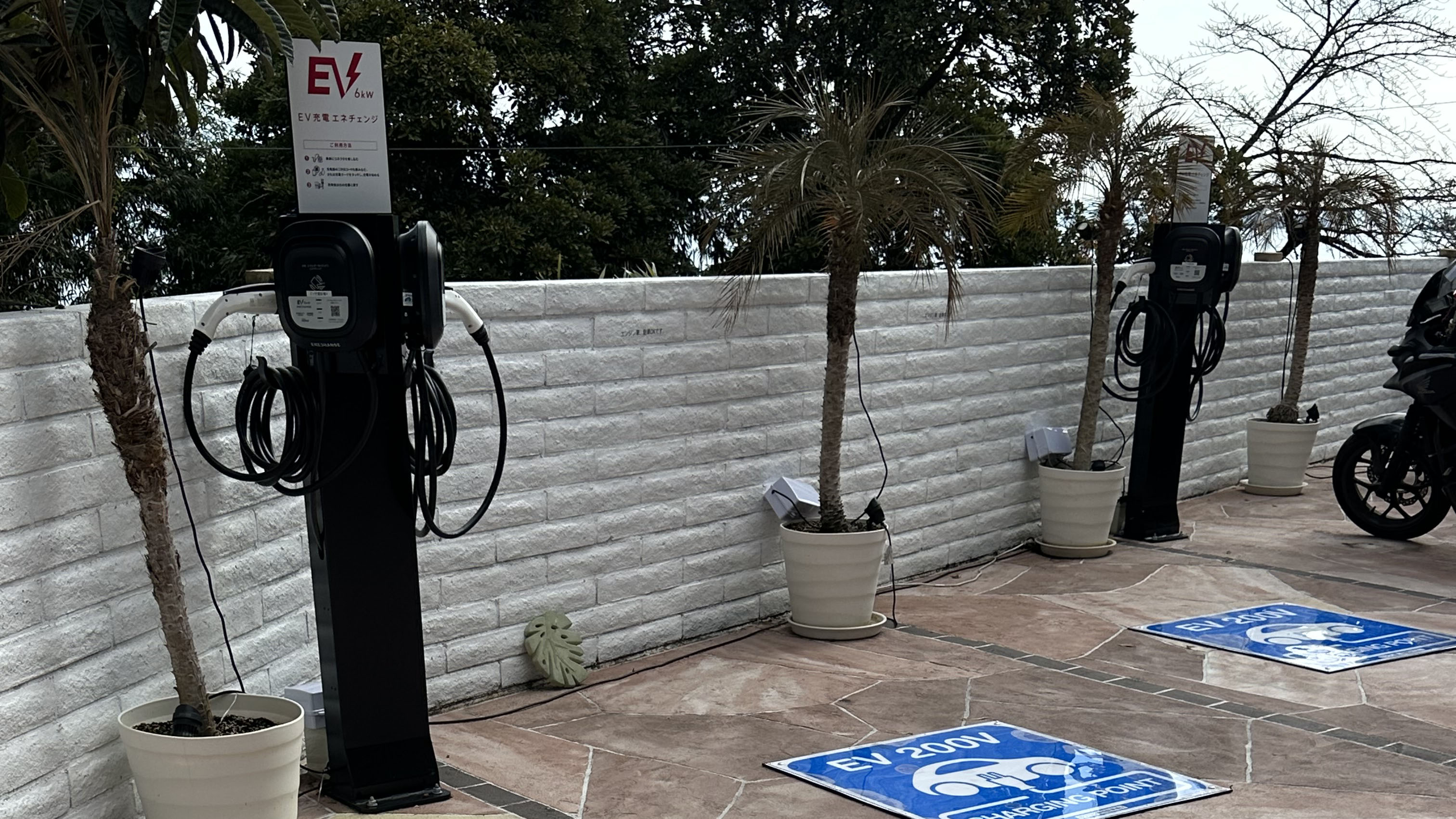 駐車場◆EV車充電スタンド*