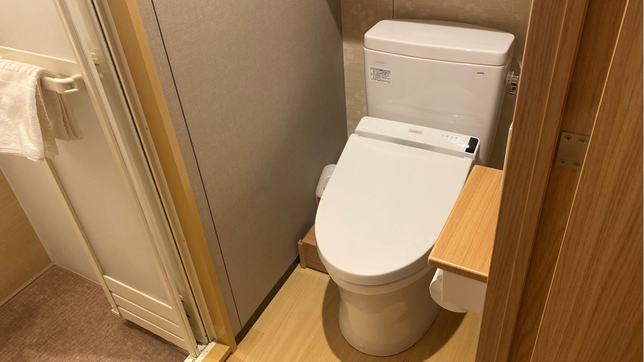 【クイーンルーム◆17.78㎡ ベッド幅:160cm×195cm】