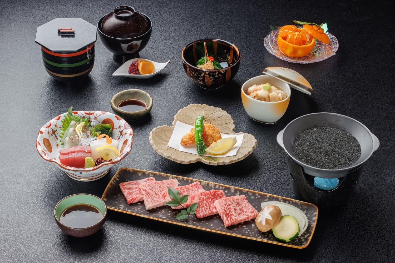 10月〜12月限定！選べる熊野牛（石焼きor鋤焼き）とクエ付旬菜会席