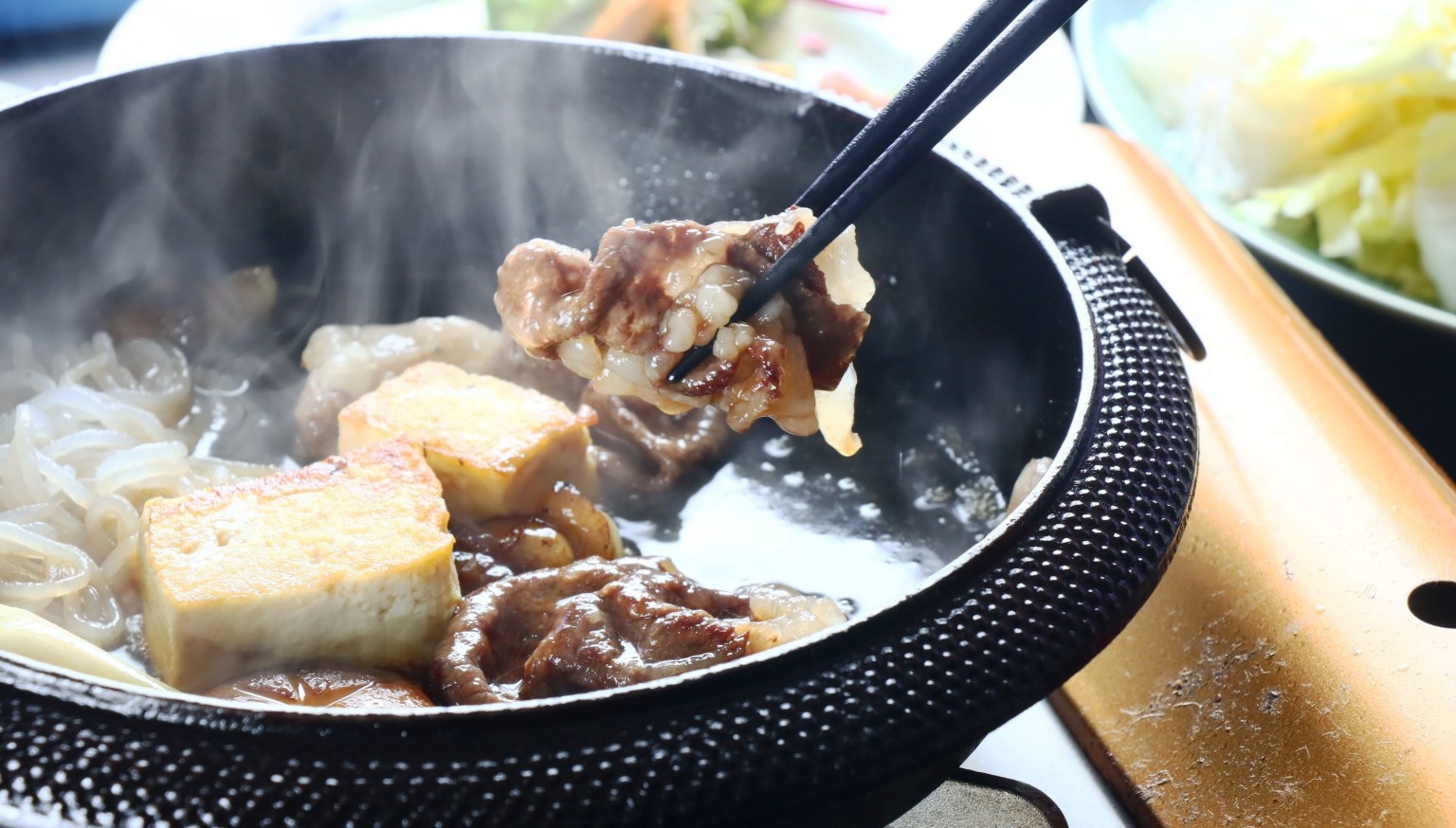 【グレードアップ】信州のおいしいもの♪＜信州牛 すきやき＞＜信州サーモン＞とろける味わいを堪能〜