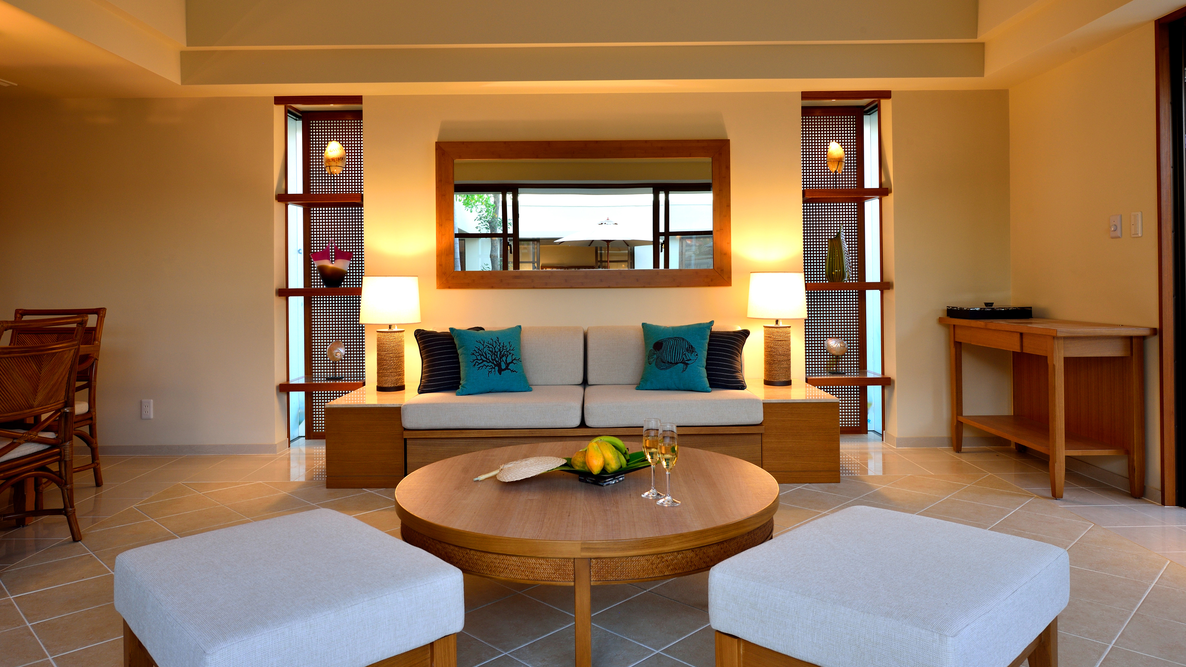 ジ・ウザテラス ビーチクラブヴィラズ(The Uza Terrace Beach Club Villas)(部屋(ベッドルーム))