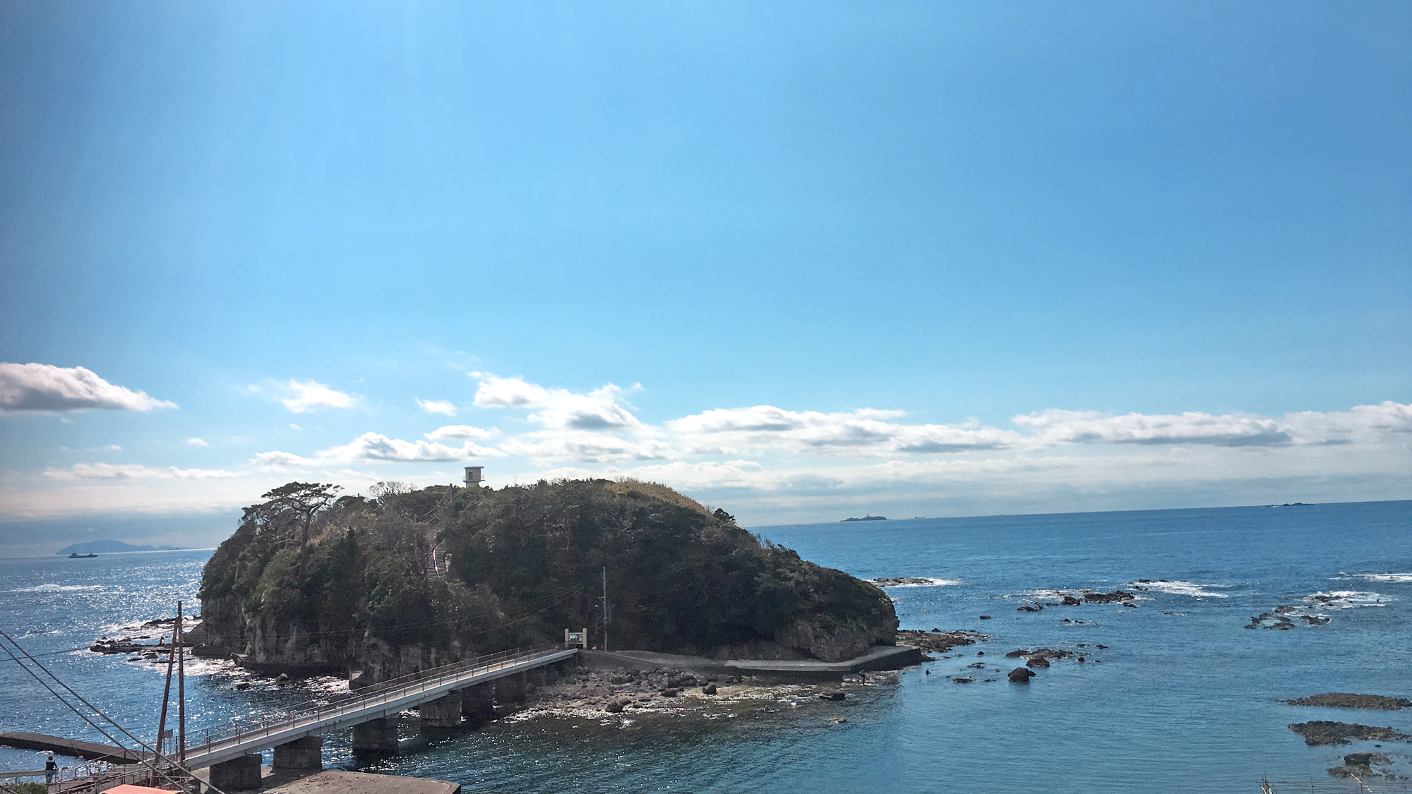 恵比須島◆当宿より車で2分のところにある小島