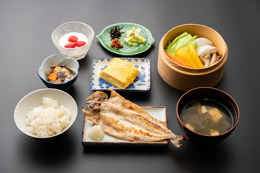 【《朝食のみ》地魚の開きと温泉だし巻き卵】朝食プラン