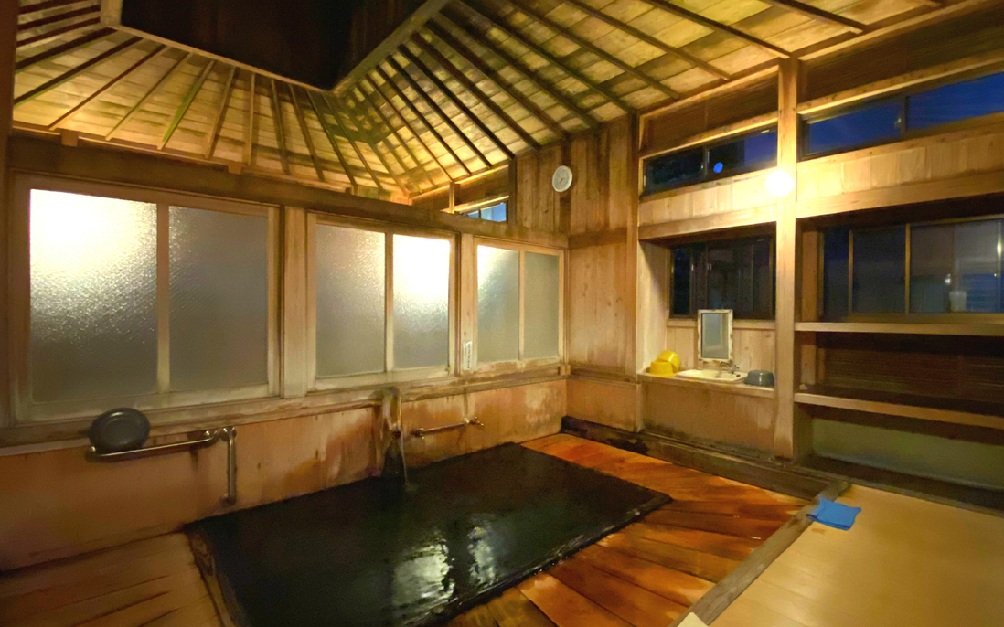 【平日限定素泊まり】気ままに温泉＆サウナ自由旅貸切露天風呂無料プラン