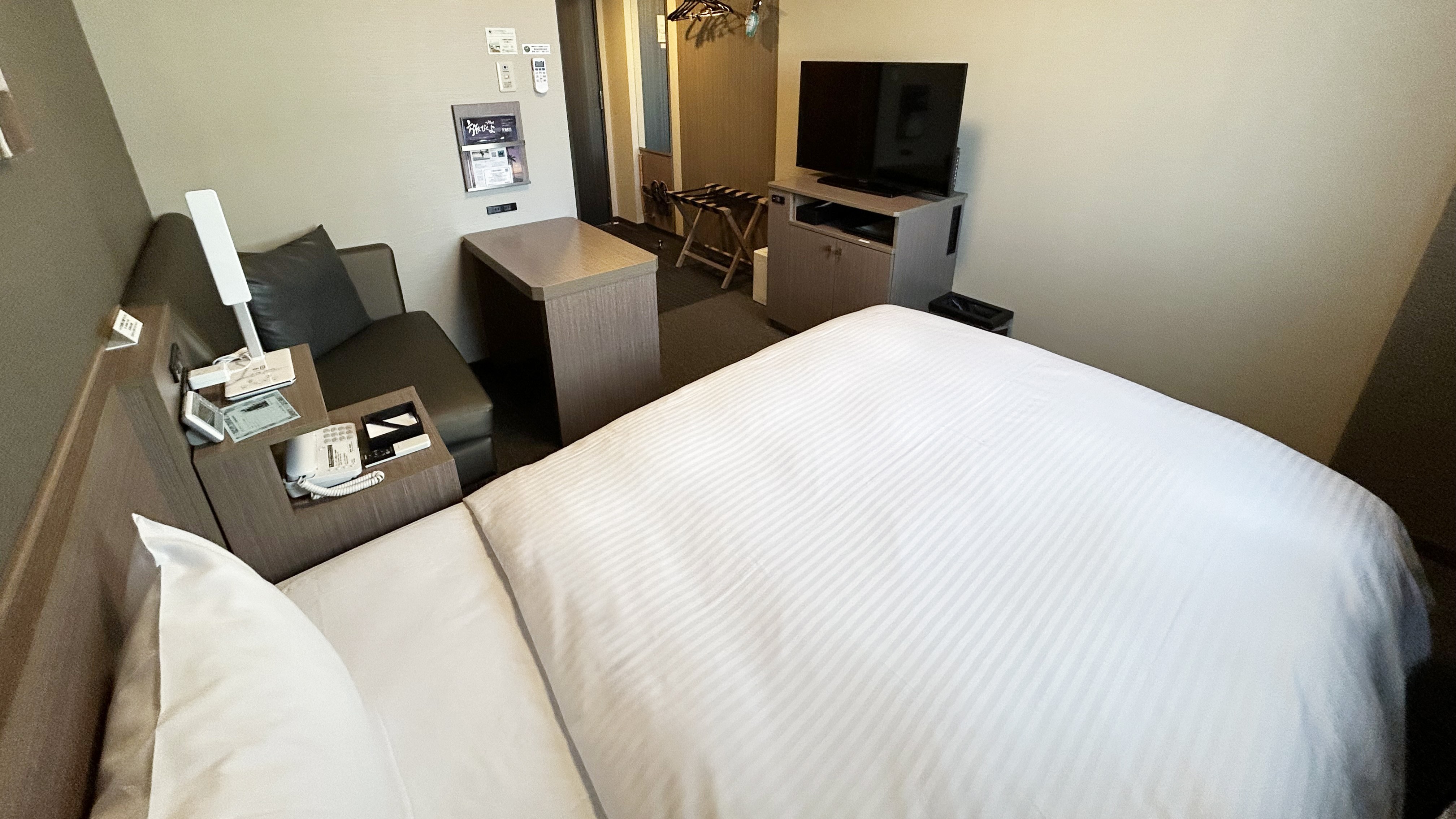 スタンダードシングルルーム2