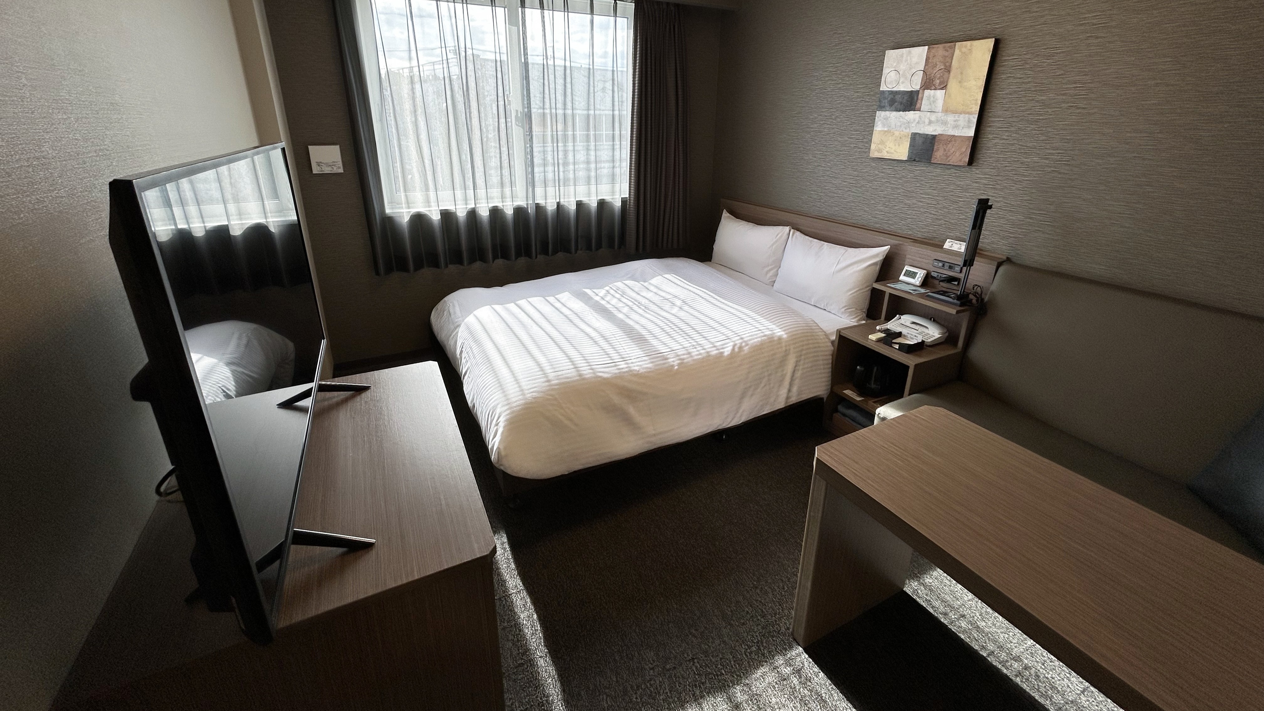 スタンダードセミダブルルーム1