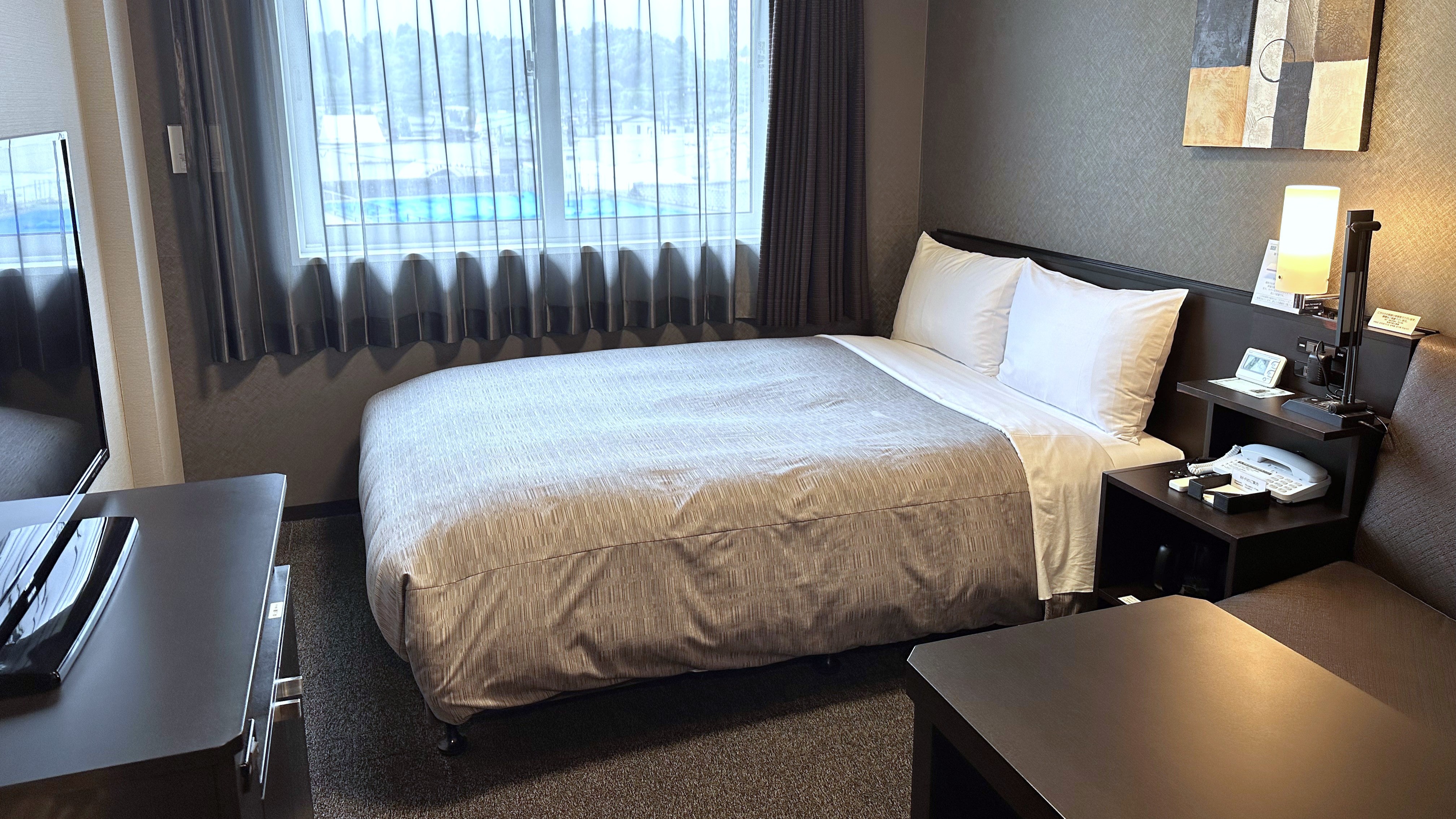 コンフォートセミダブルルーム