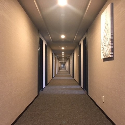 【全長87.3Mの客室廊下】当館ならではのながーい廊下！