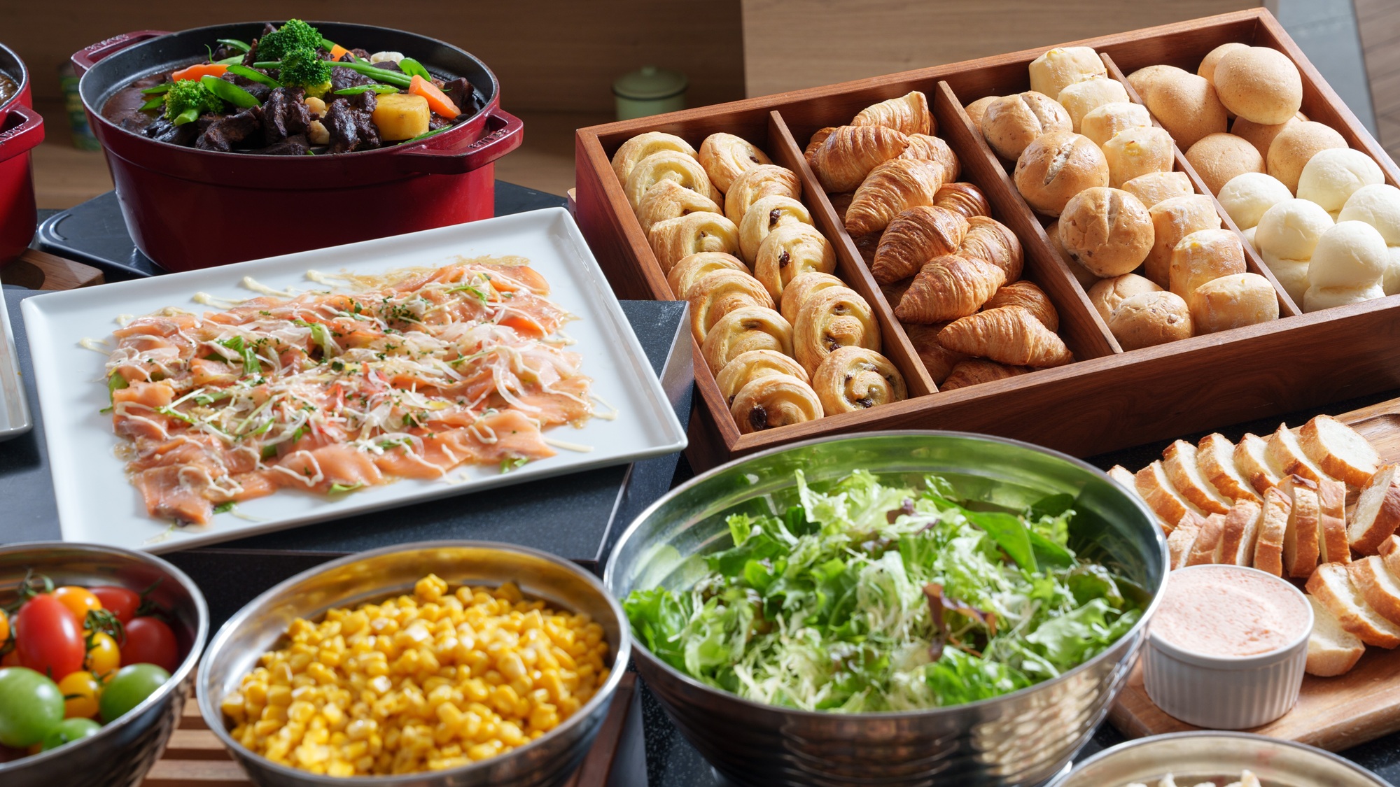 朝食ビュッフェ