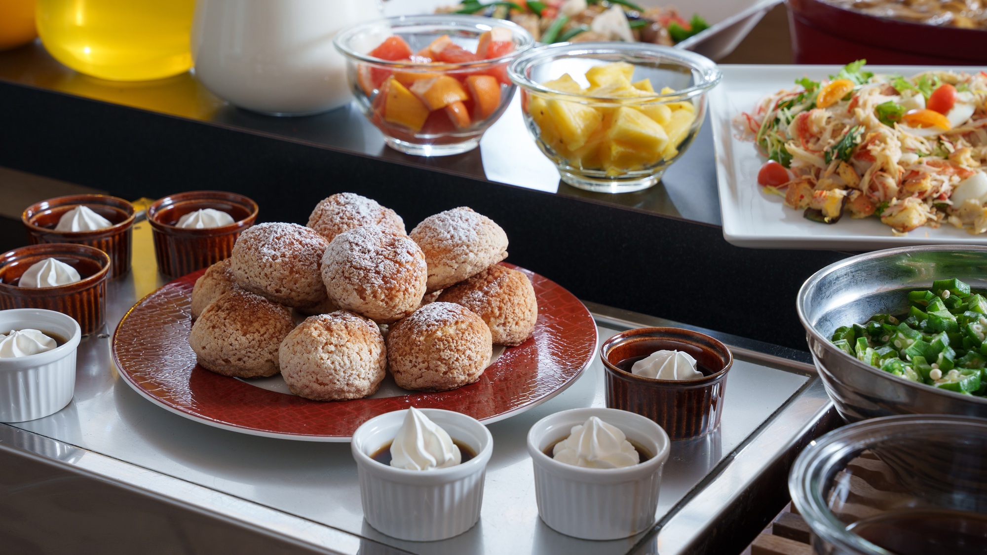 朝食ビュッフェ