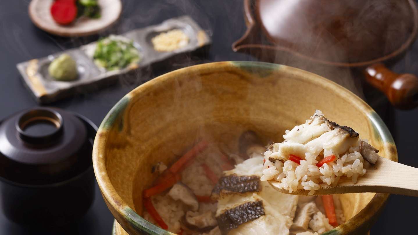 【昼食付】Kariya　Ryokan　Q特製『選べる釜めし』プラン＜鯛釜めし・鶏釜めし・牡蠣釜めし＞