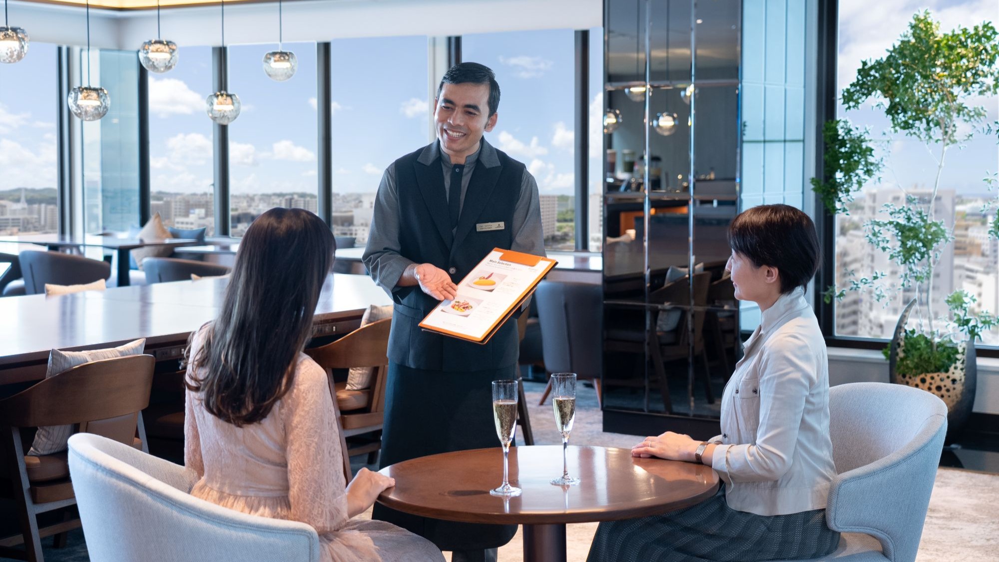 クラブラウンジ