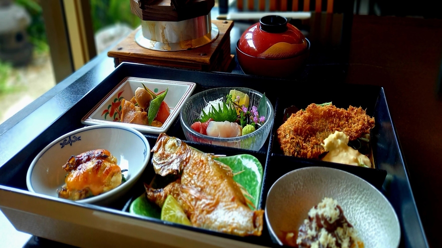 日本料理「和泉」