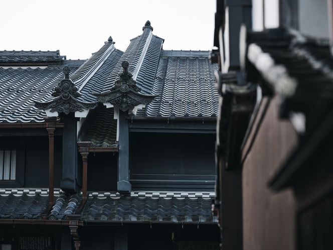 「うだつがあがる」の語源となった屋根。日本一密集して残る町並みが美濃の町並みです