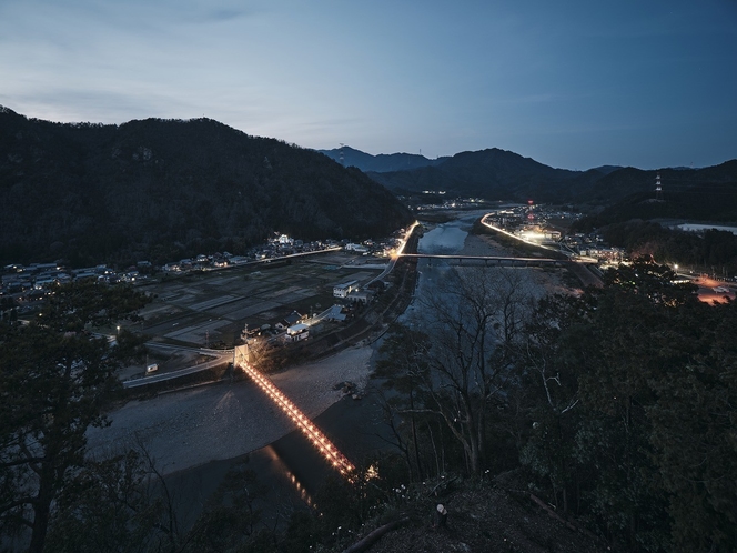 小倉山の展望台から見える夜景