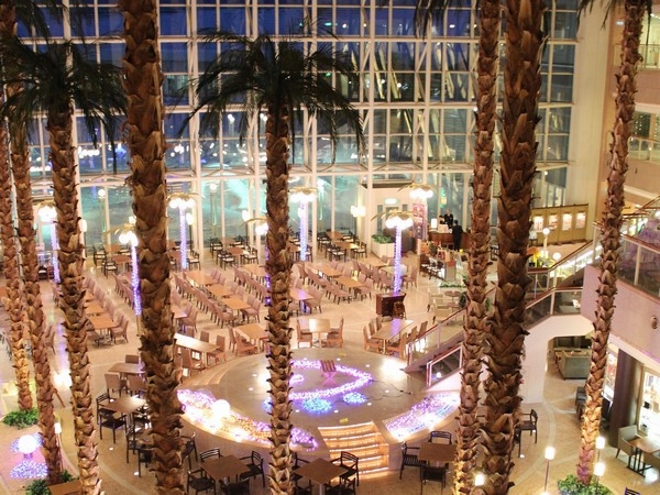 【学生限定】館内マルチクーポンプレゼント！和洋中ディナービュッフェプラン／2食付