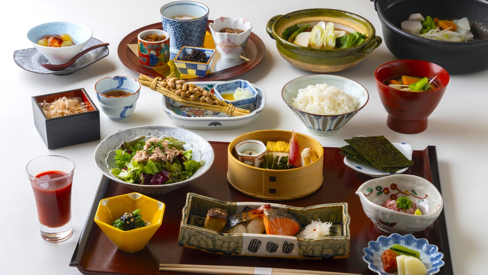 【楽天月末セール】★共立リゾート★喧噪から離れて過ごす時忘れの宿≪1泊2食付≫