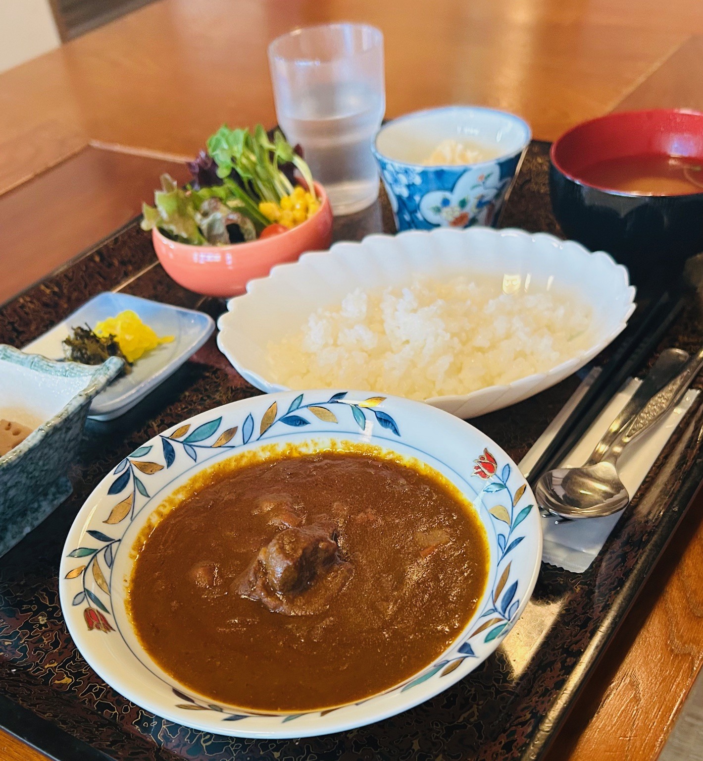 飛騨牛カレー定食