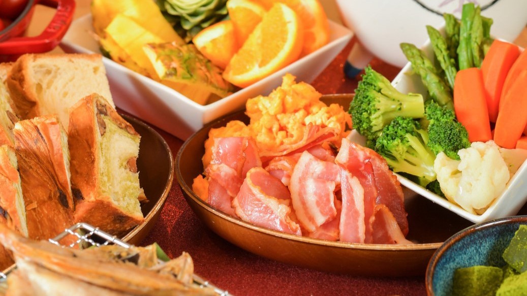 【のどぐろの干物】に舌鼓♪【季節のおばんざい】など和風総菜が充実♪京の彩り朝食ビュッフェ付