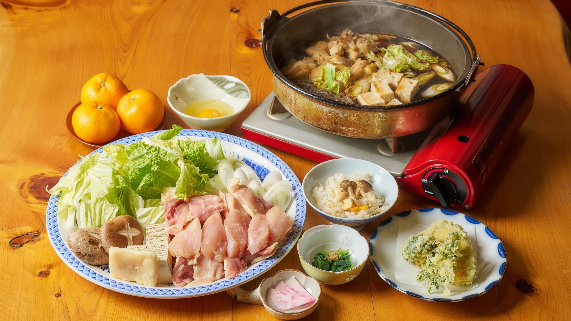 【夕食のみプラン】朝びき鶏を使った鶏すき満喫　甘辛割下とたくさんの野菜で食べる幸せの味