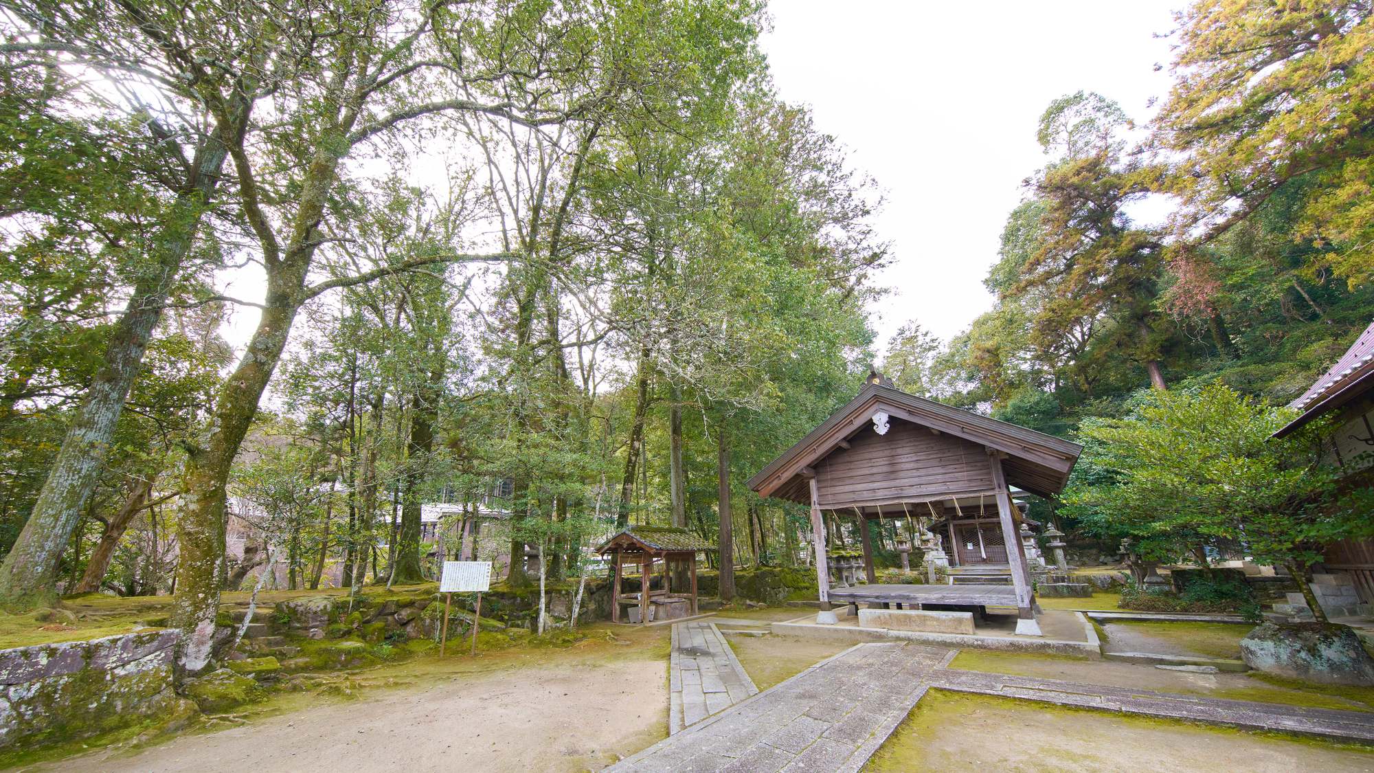 ・【周辺】岩城神社 拝殿