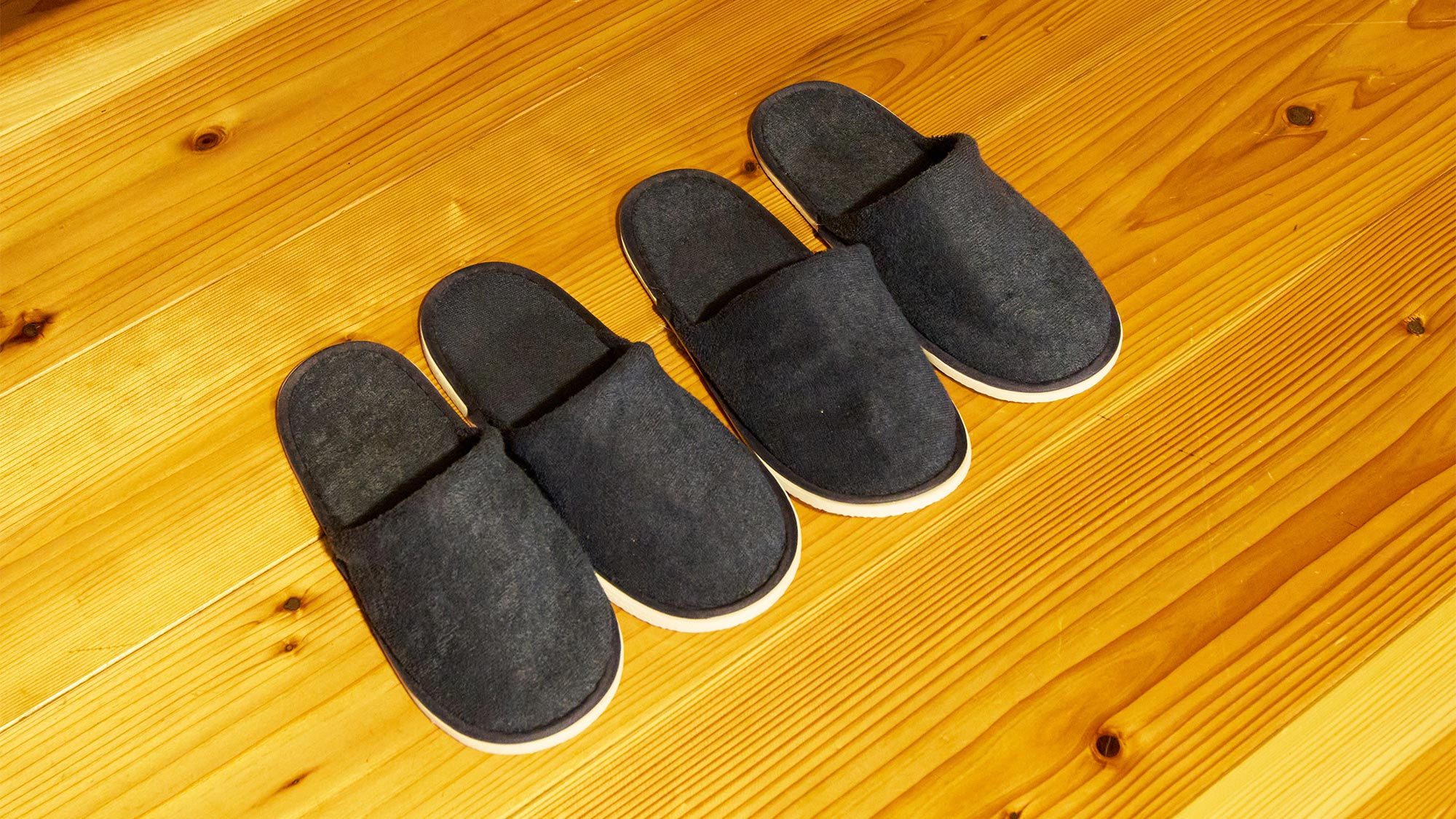 ・【備品】スリッパ