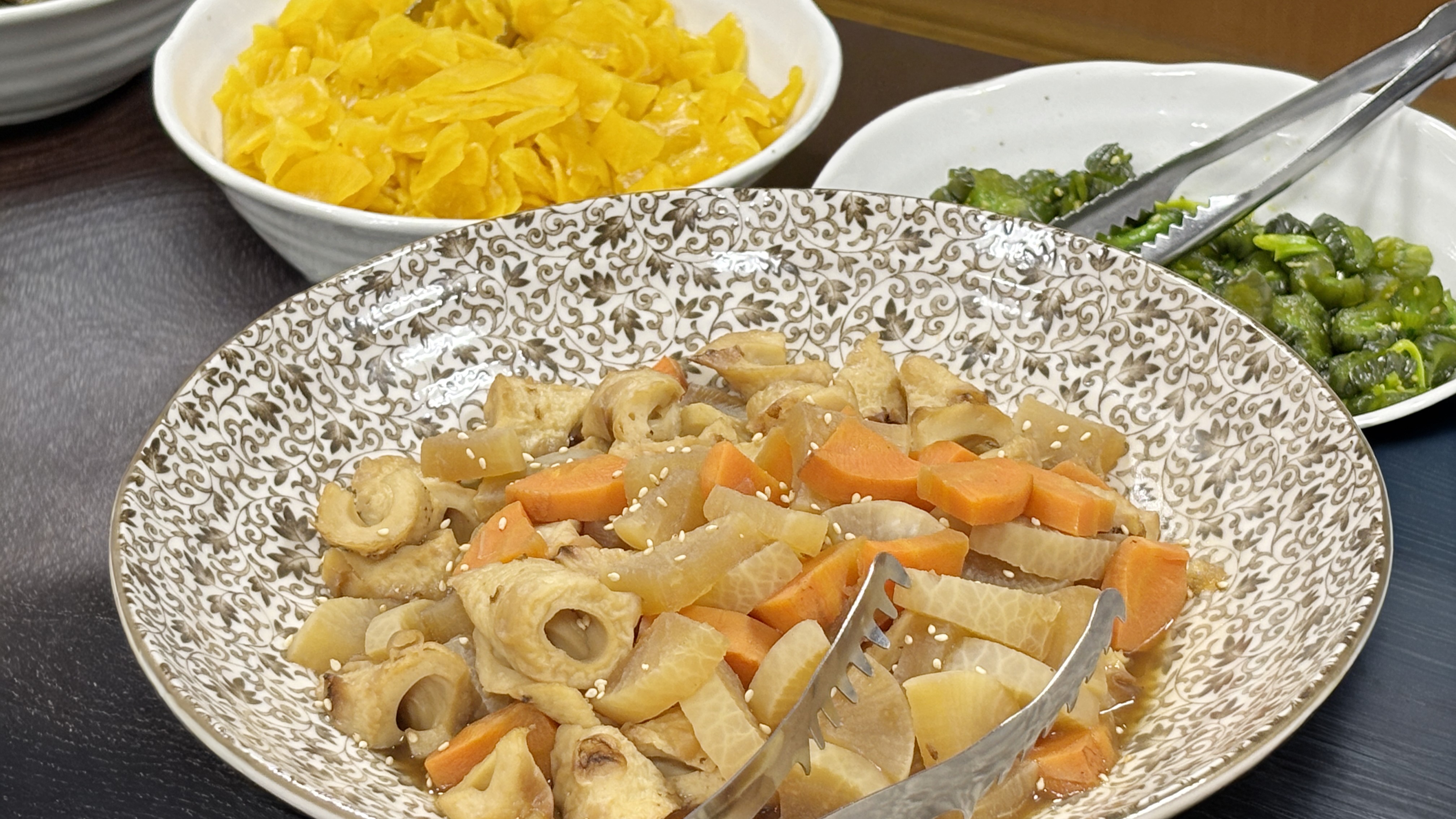 和洋バイキング朝食　漬物　撮影：GR