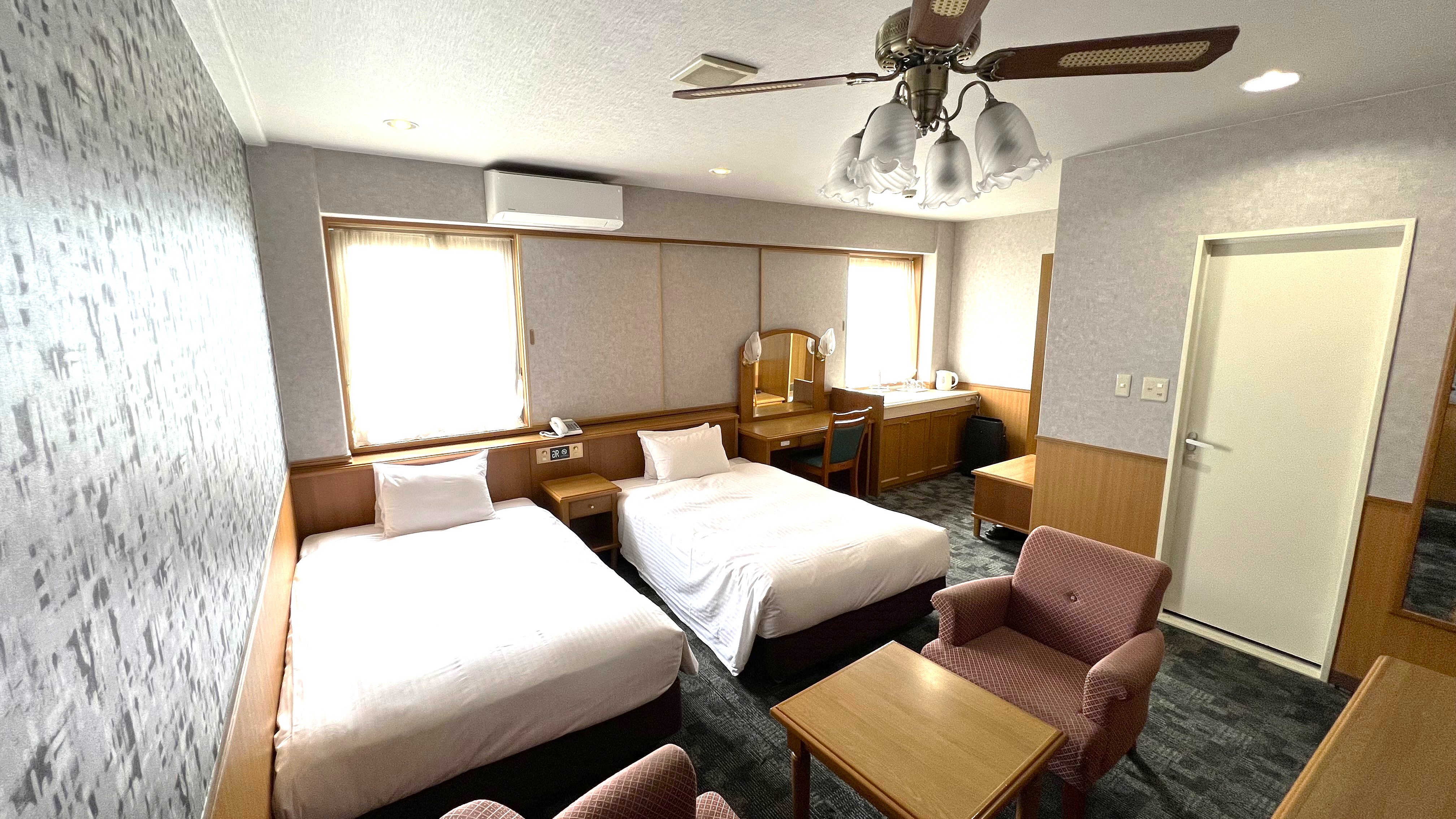 デラックスツイン