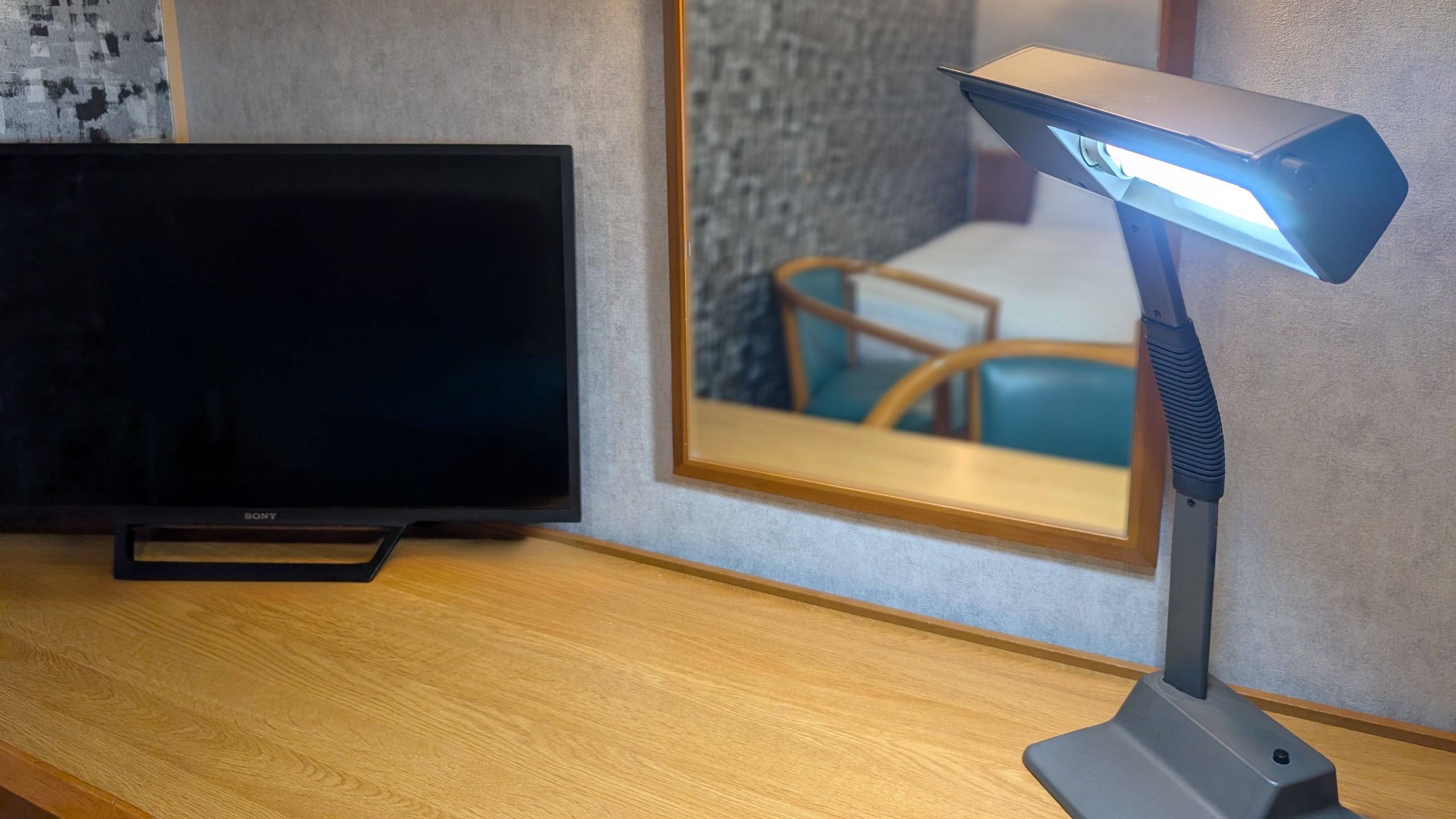 貸出品（電気スタンド）　