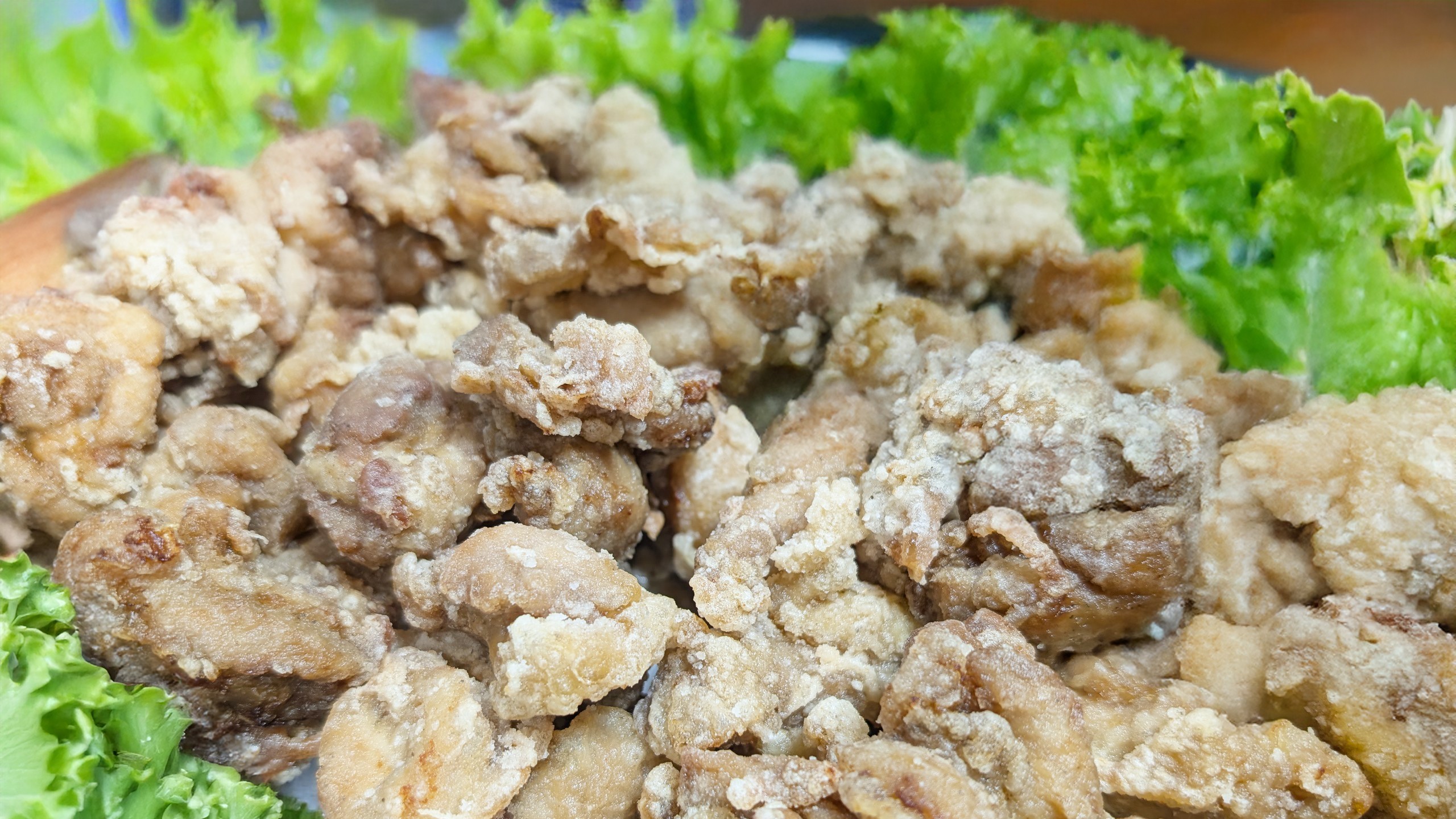 和洋バイキング朝食　唐揚げ　撮影：GR