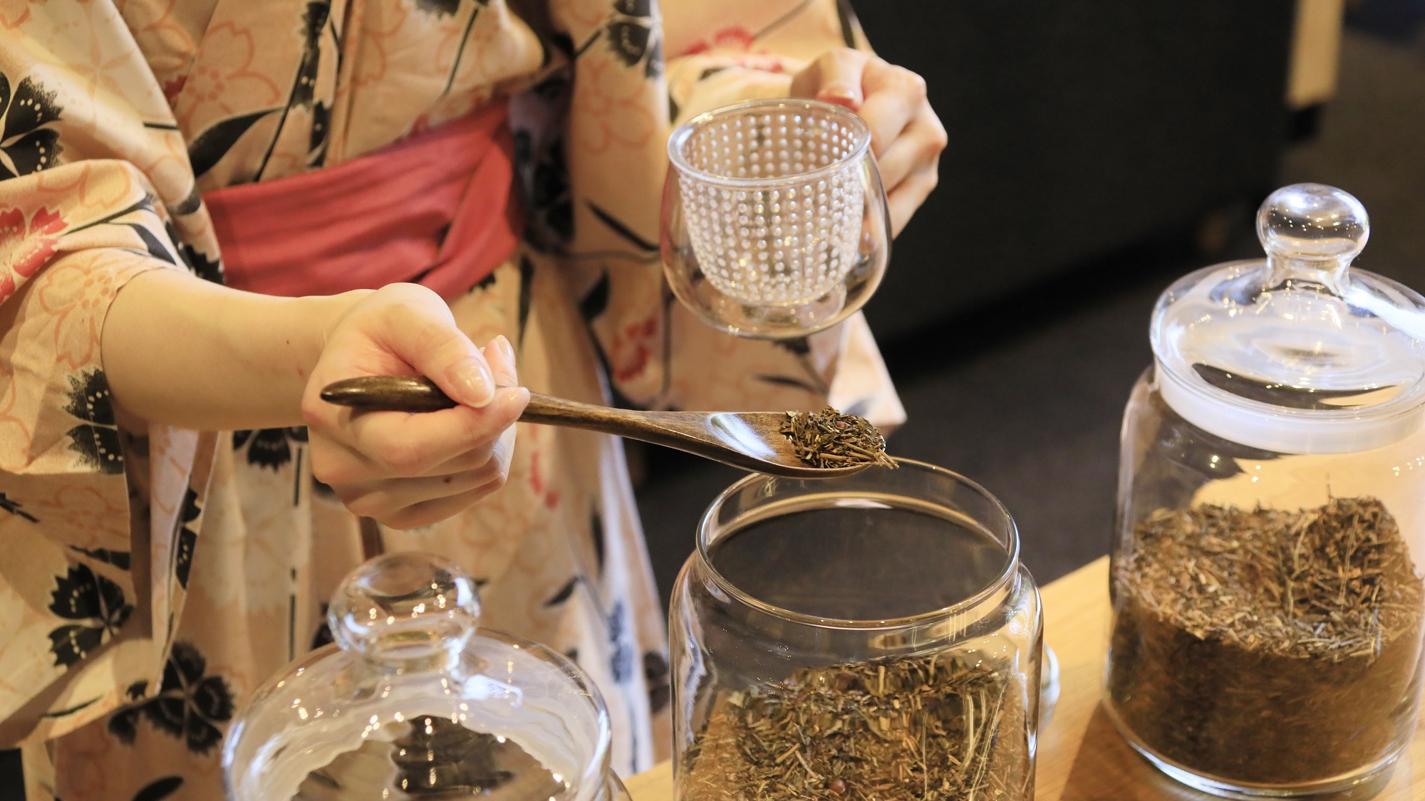 【ウェルカムお茶バー】厳選茶葉で味わう、特別なお茶体験
