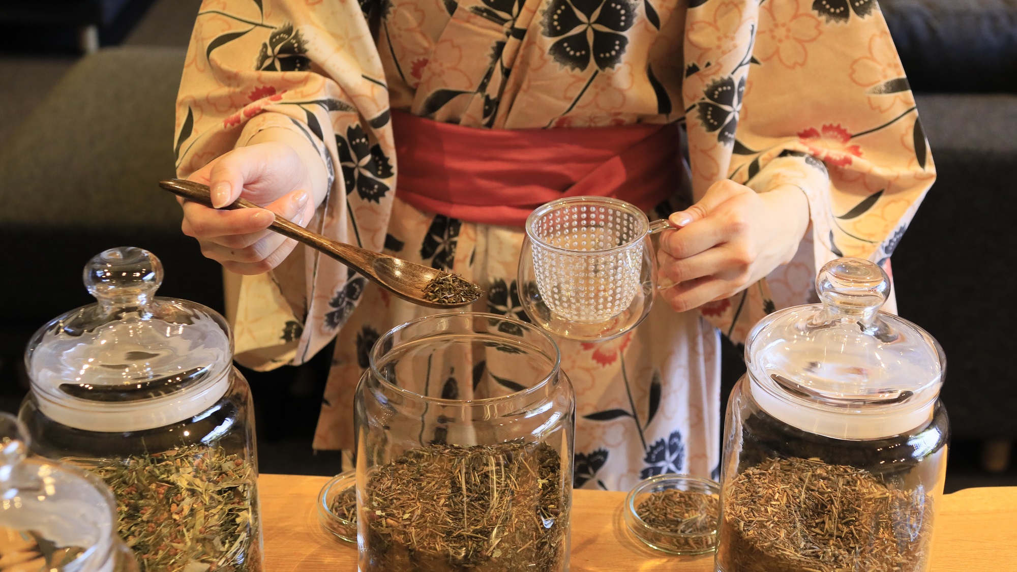 【ウェルカムお茶バー】愛犬との旅時間に寄り添う、お茶のおもてなし