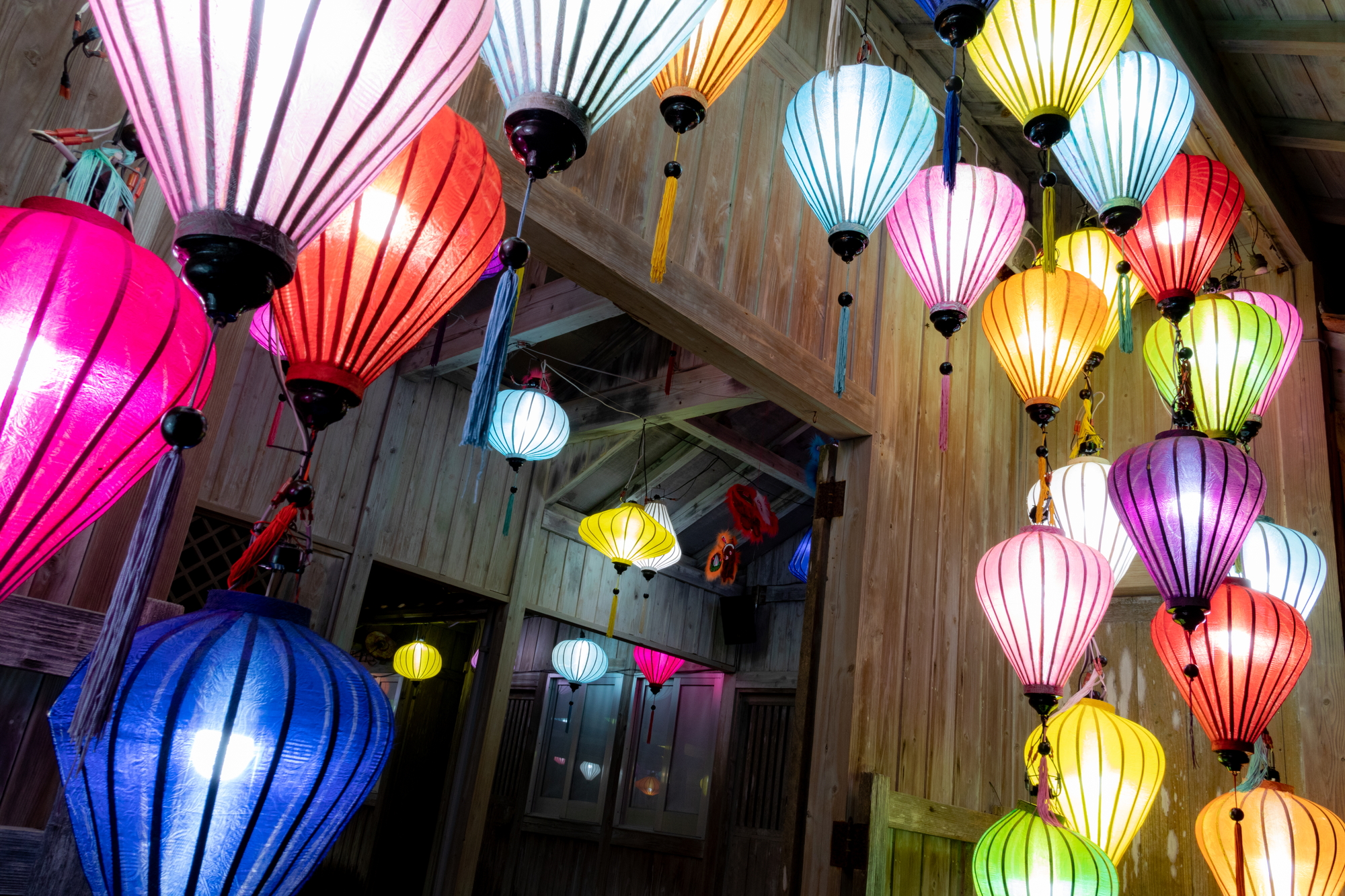 むら咲むら/12月-3月開催「琉球ランタンフェスティバル」（お車で8分）