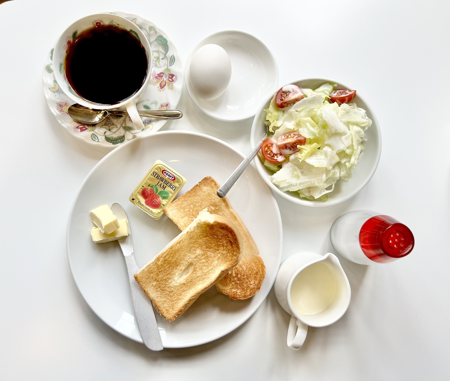【楽天スーパーSALE】5％OFF【朝食付】喫茶店のモーニング付！徳島市中心の宿で滞在