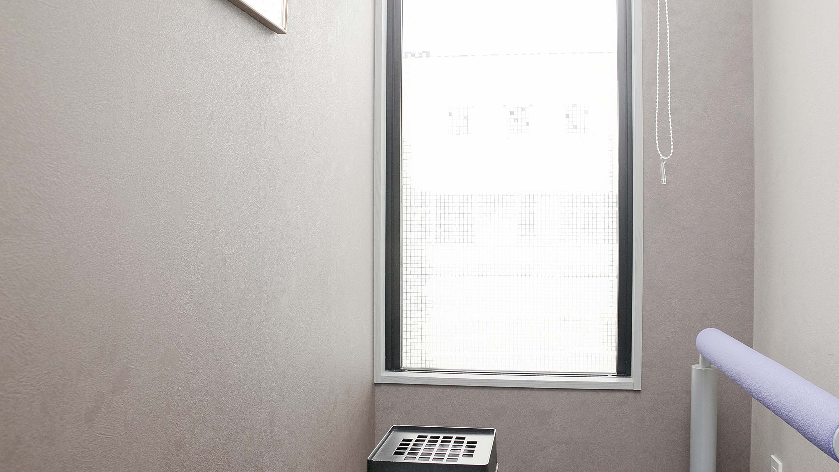 喫煙コーナー(1階・3階・6階)