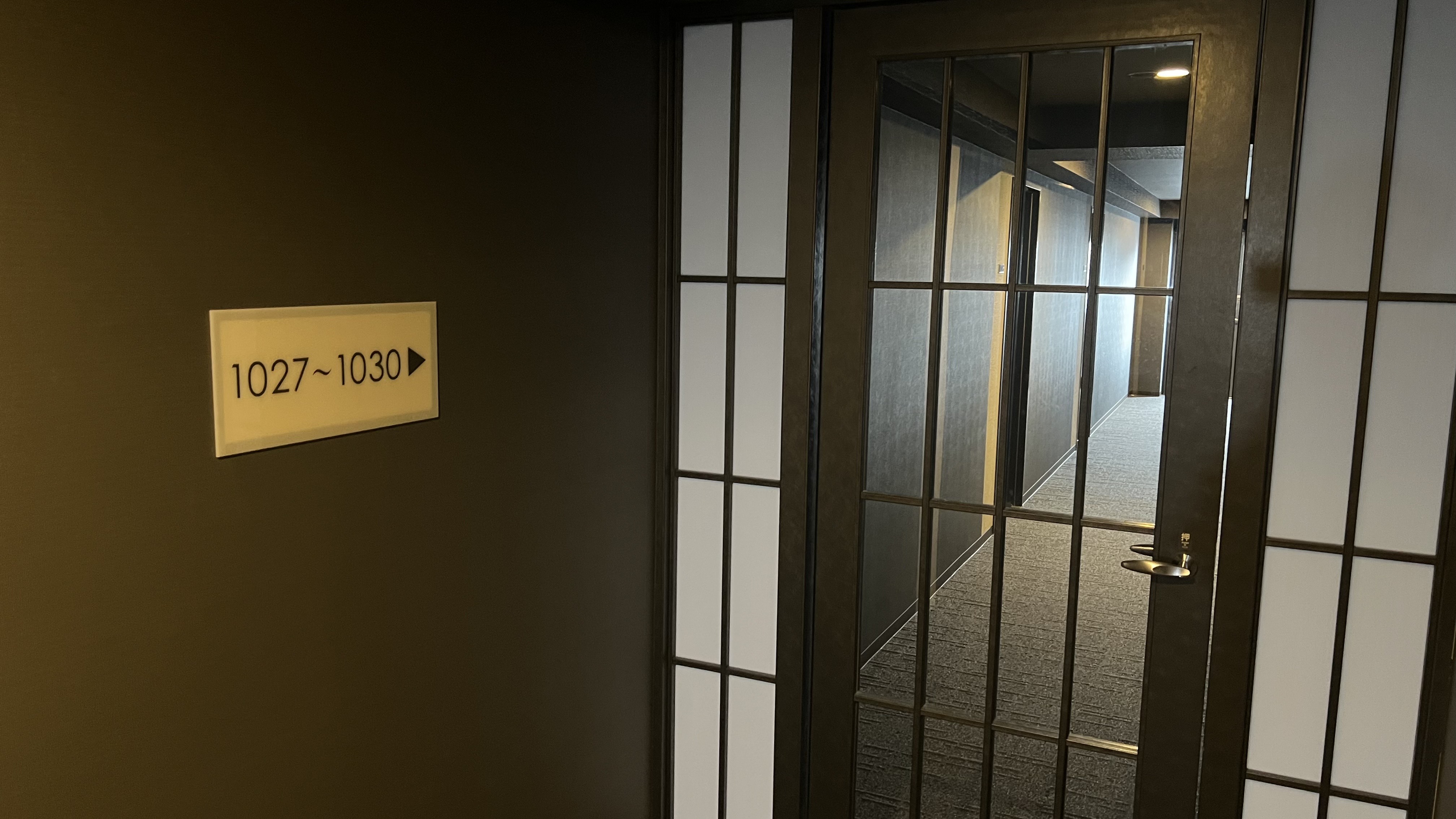 コンフォートデラックスツイン　廊下