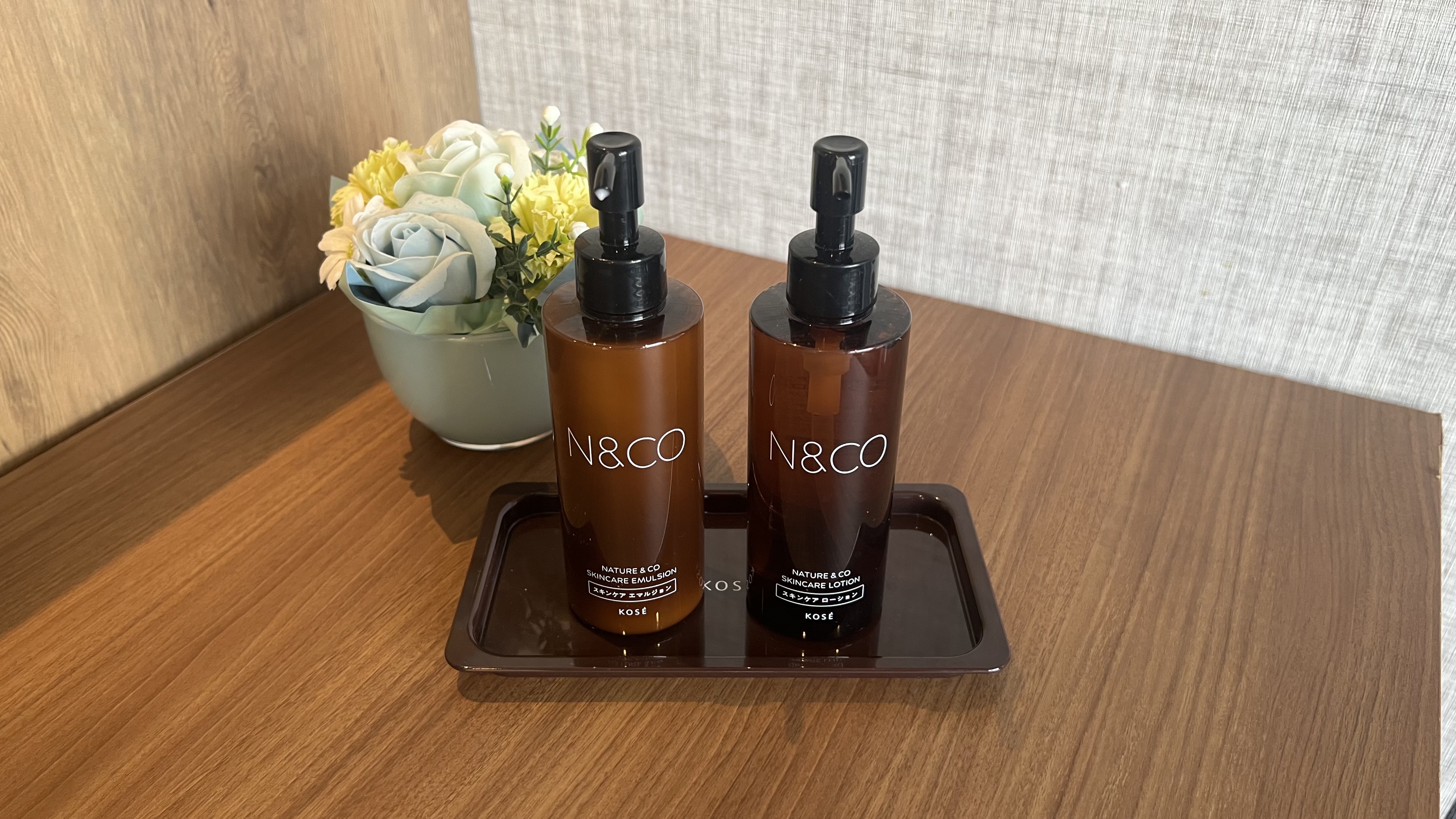 男性大浴場　化粧品