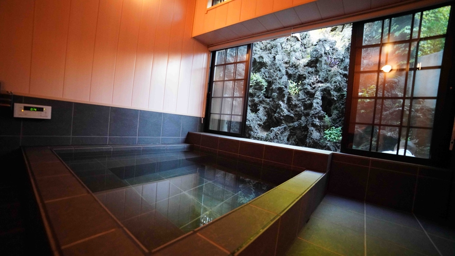 葉山商店　浴室