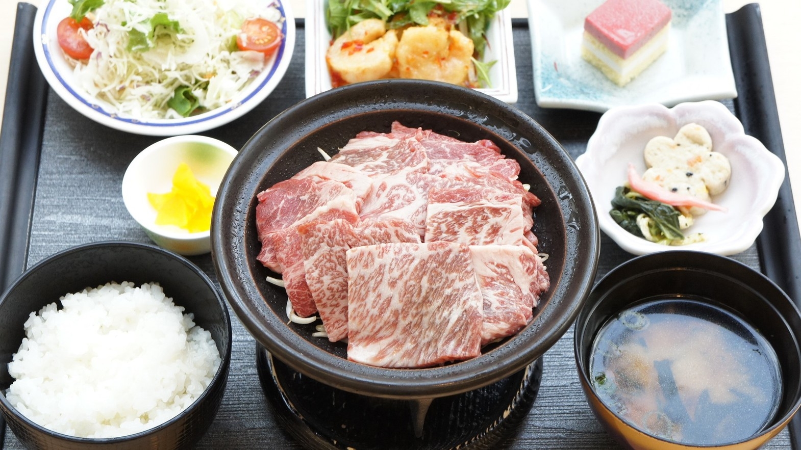 岡山県産なぎビーフの陶板焼き御膳プラン（2食付き)