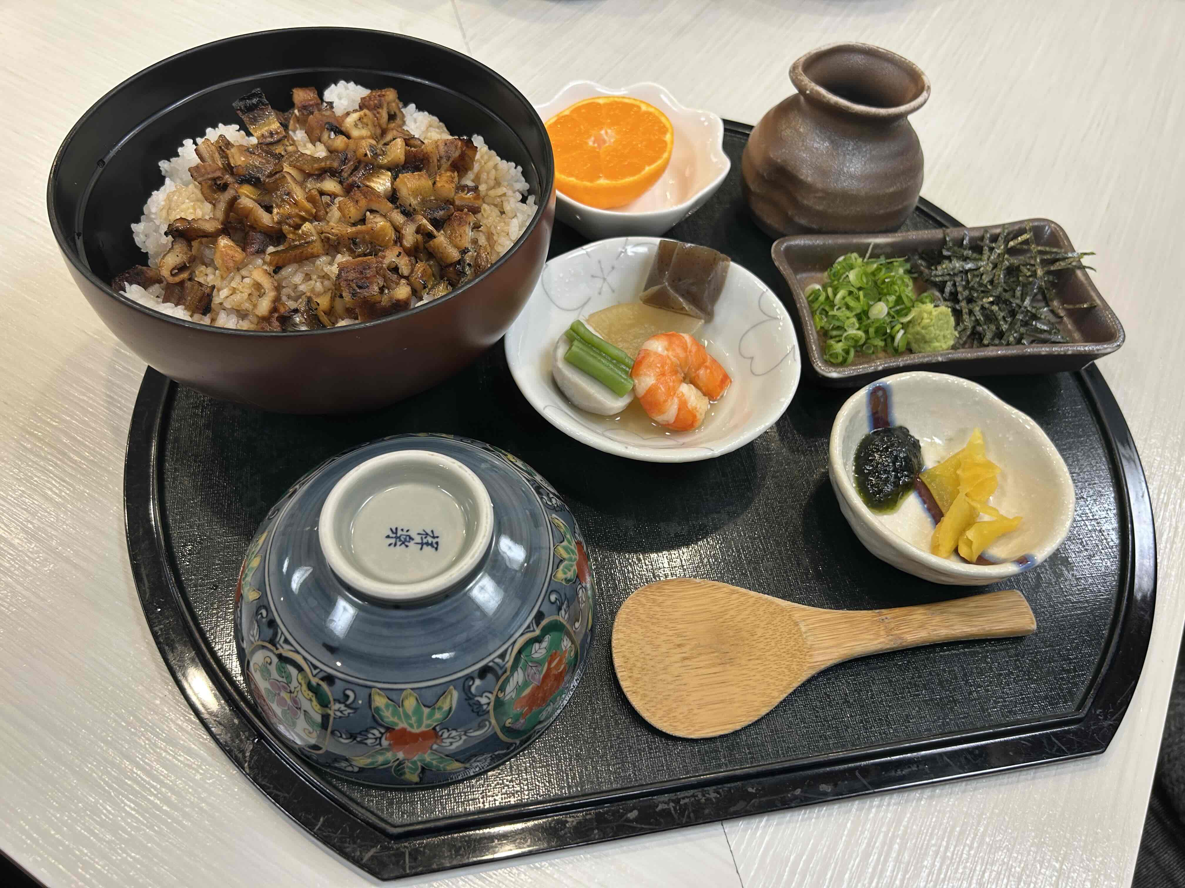 C　炭焼き穴子のひつまぶし
